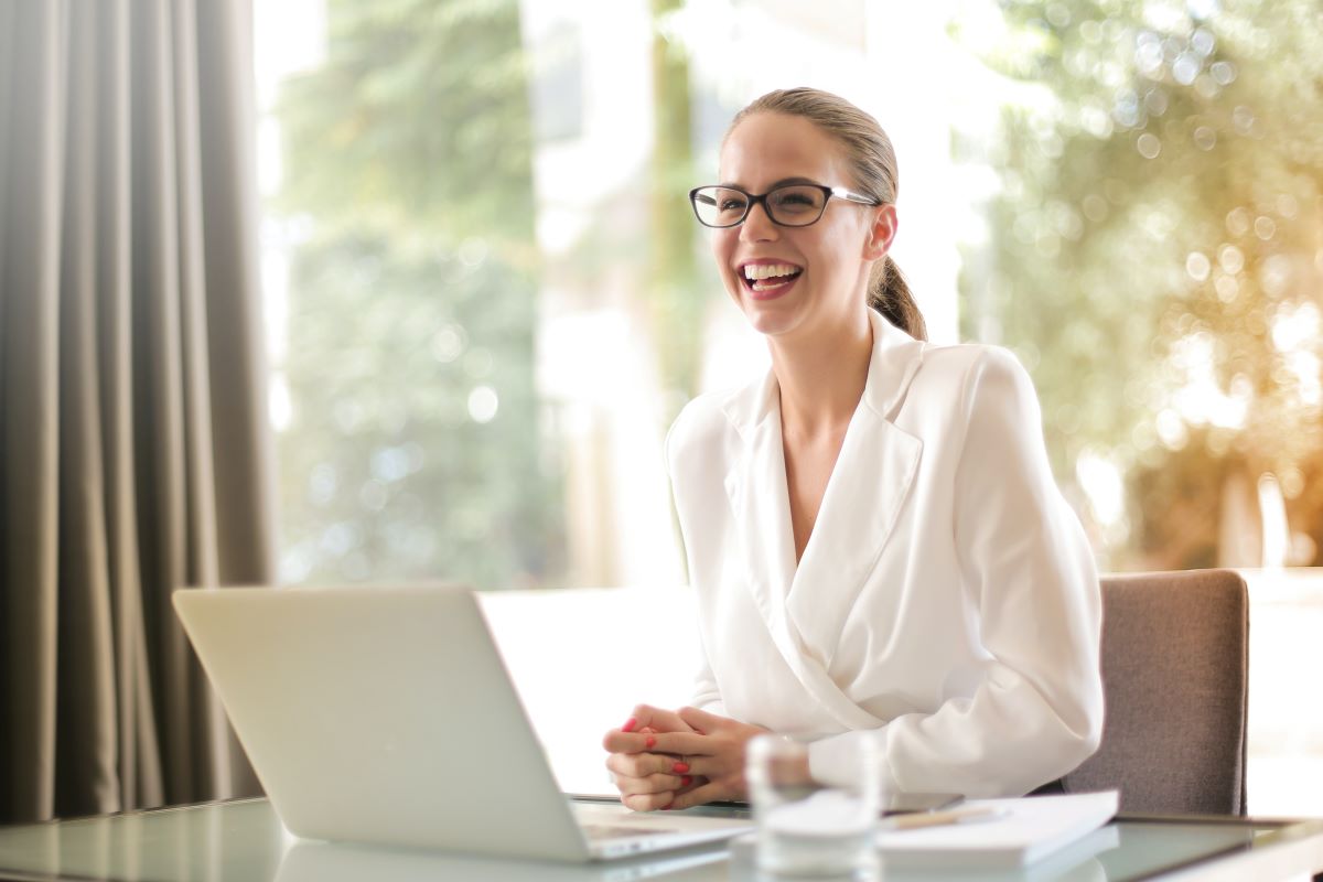 Job interviews in English, prepare with expert guidance.